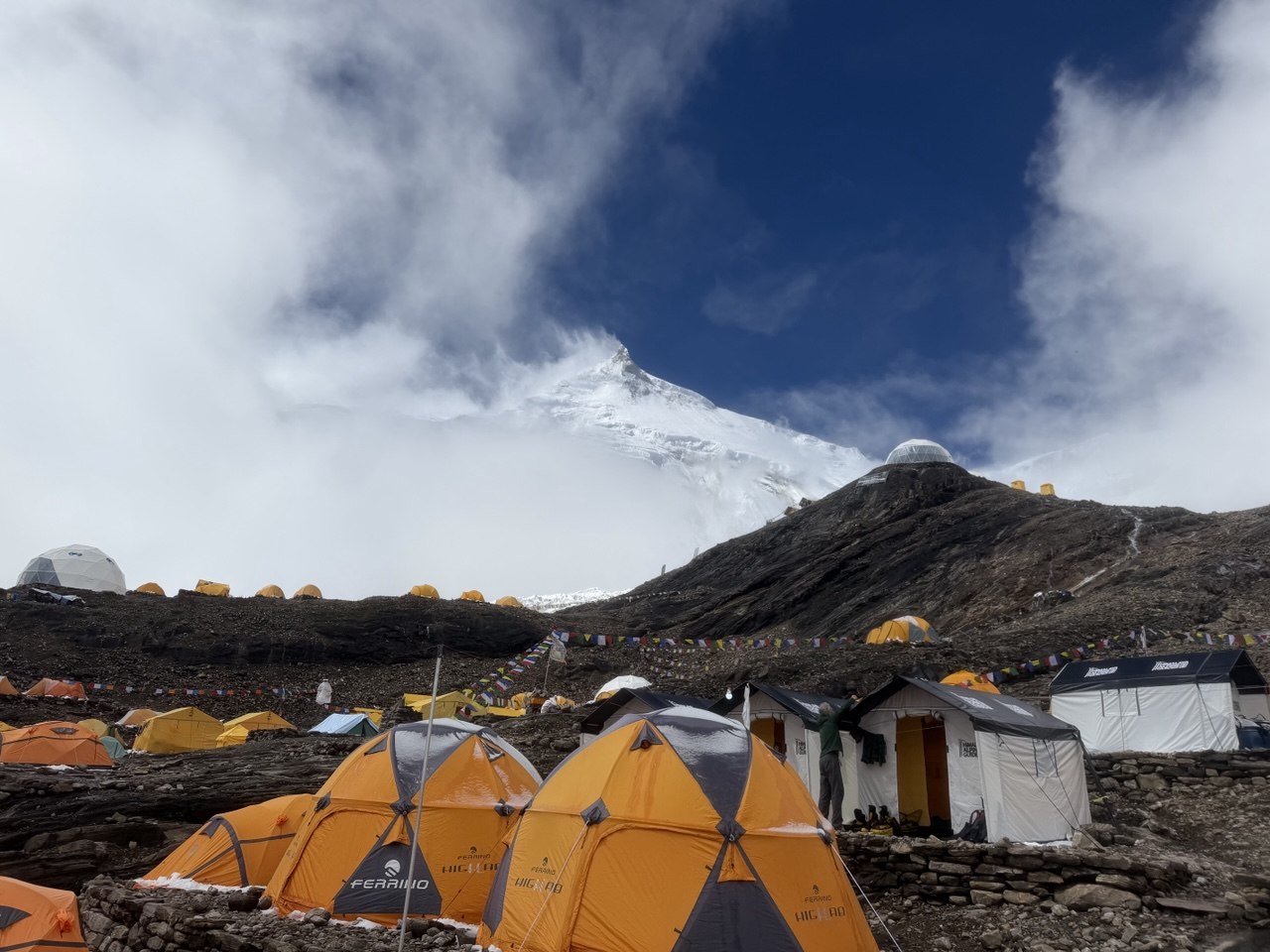 Campo Base del Manaslu, expedición Camino Vertical 2026